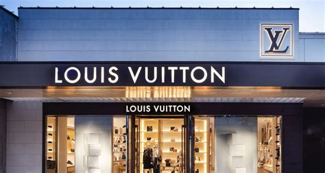 Louis Vuitton store in Chicago